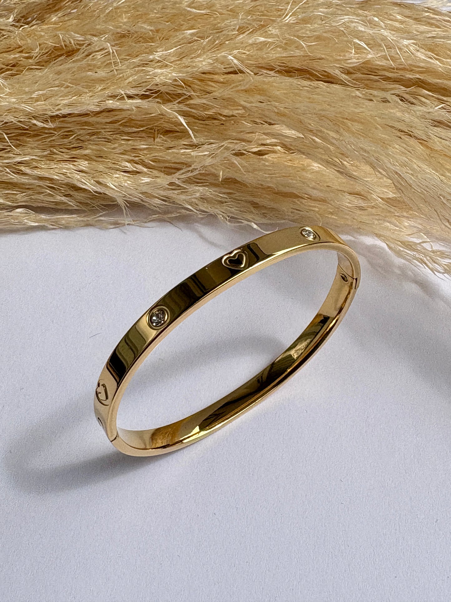 Liora Gold