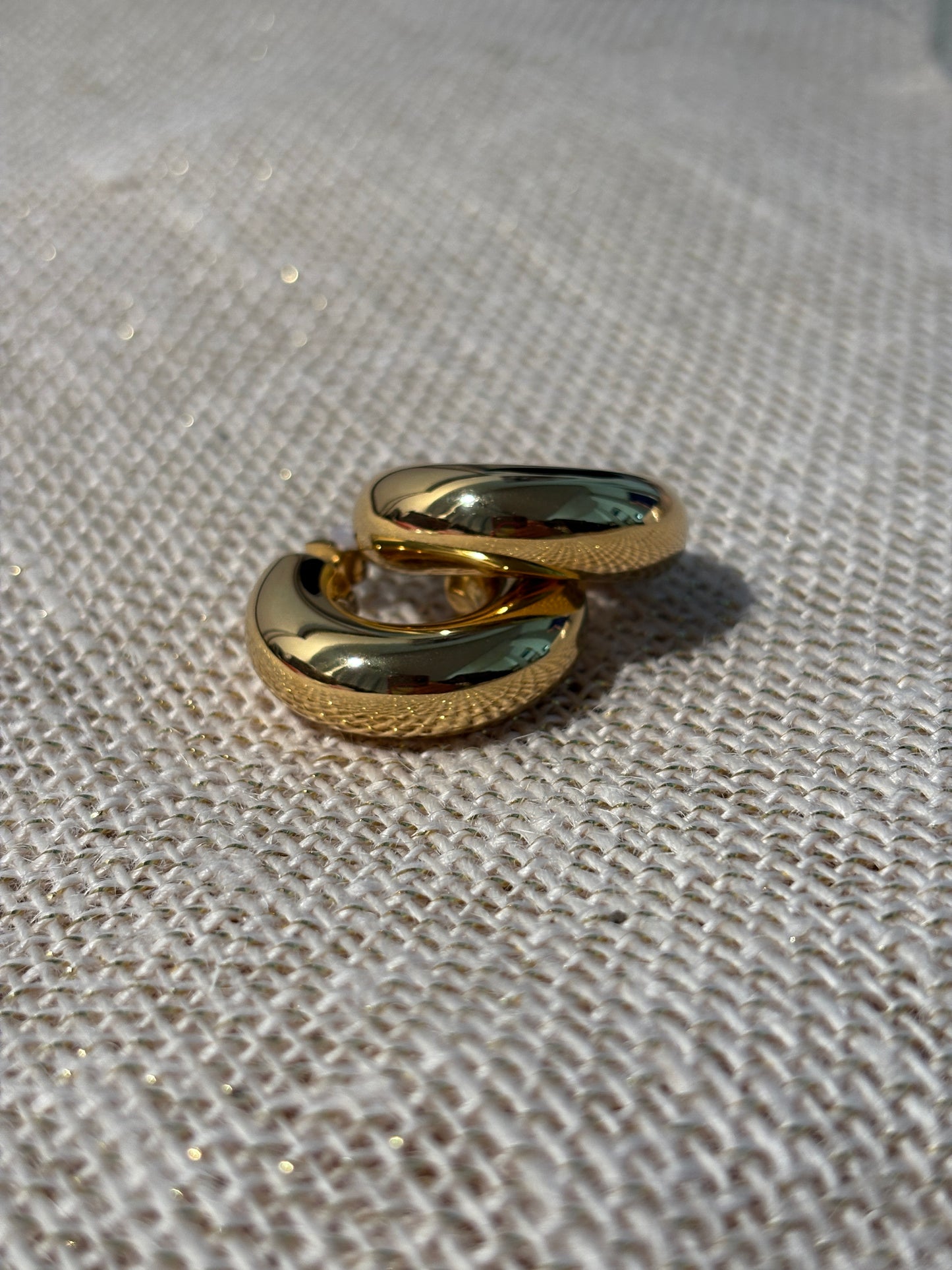 Solari Hoops