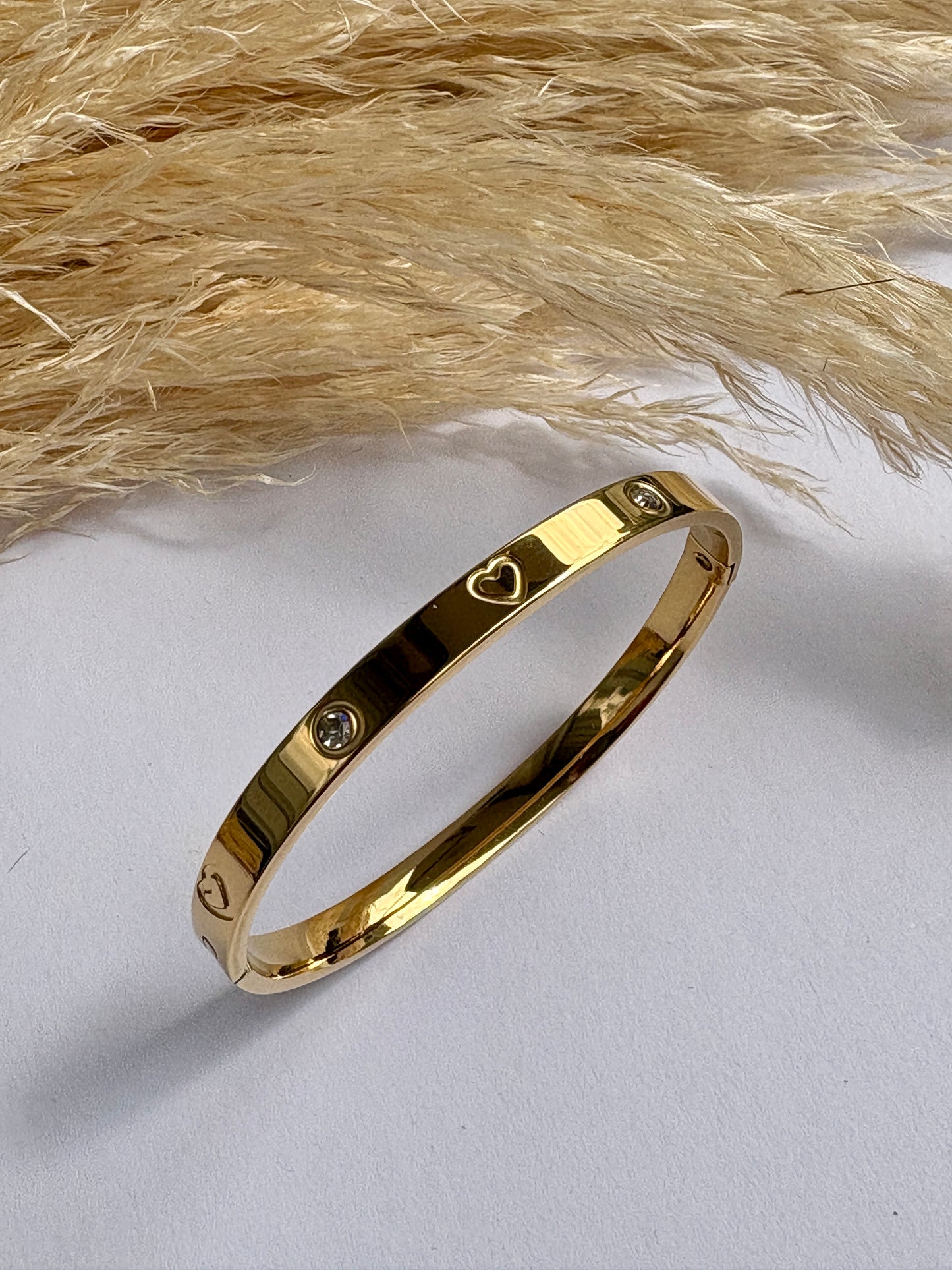 Liora Gold