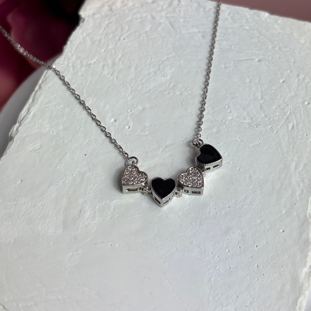 Magnetic Heart Halskette