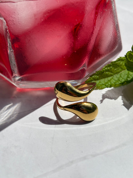 Eleganter Tropfen-Ring – 18K vergoldet 