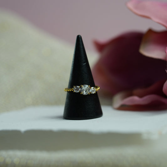 „Britney“ Fingerring