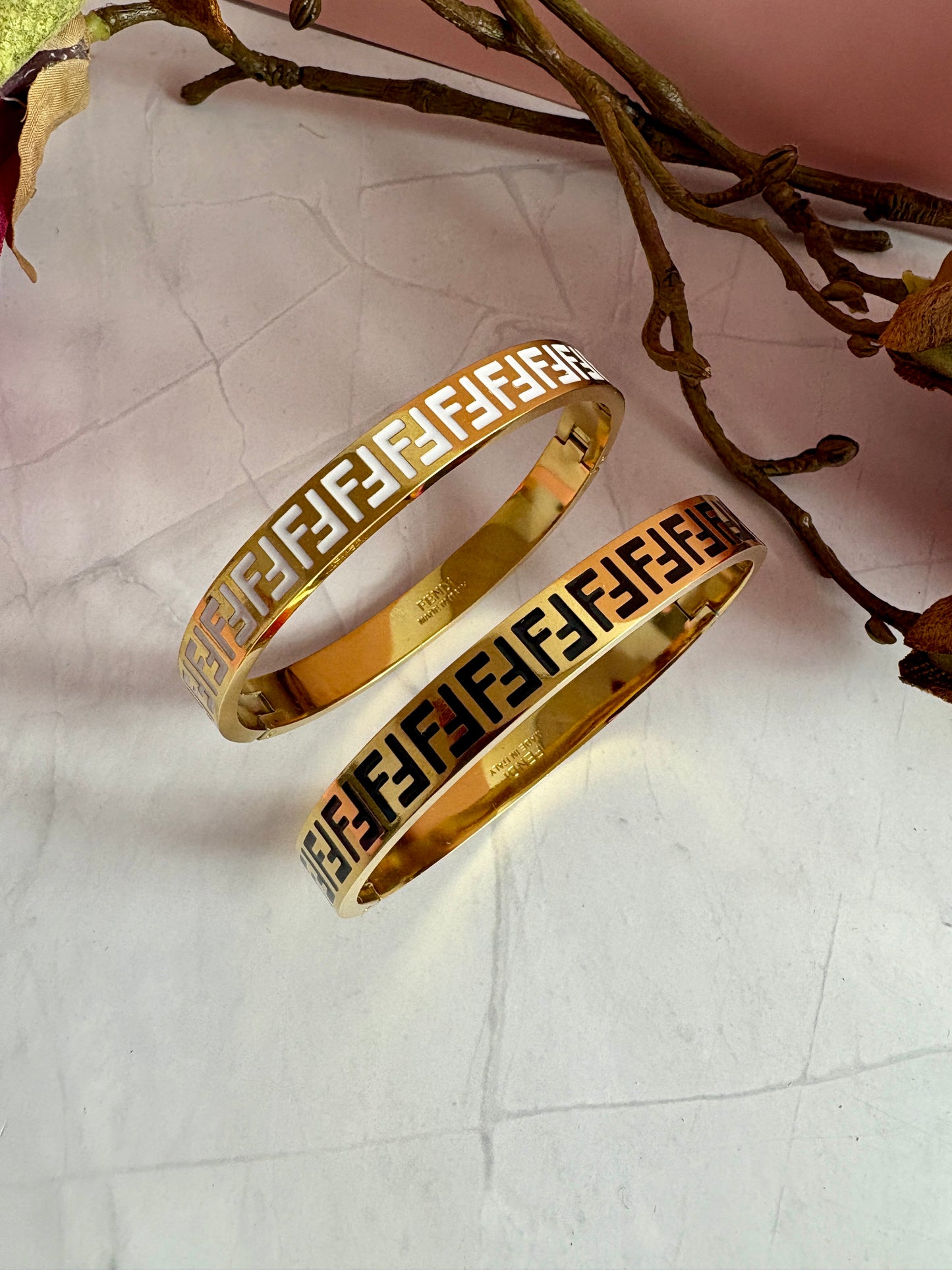 Luxe Armreif www.iamme.ch