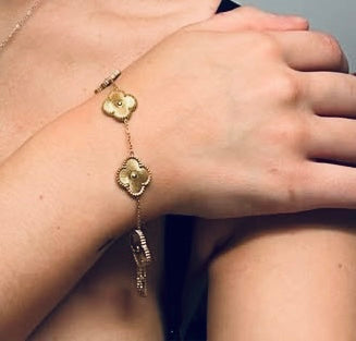 Clover gold
