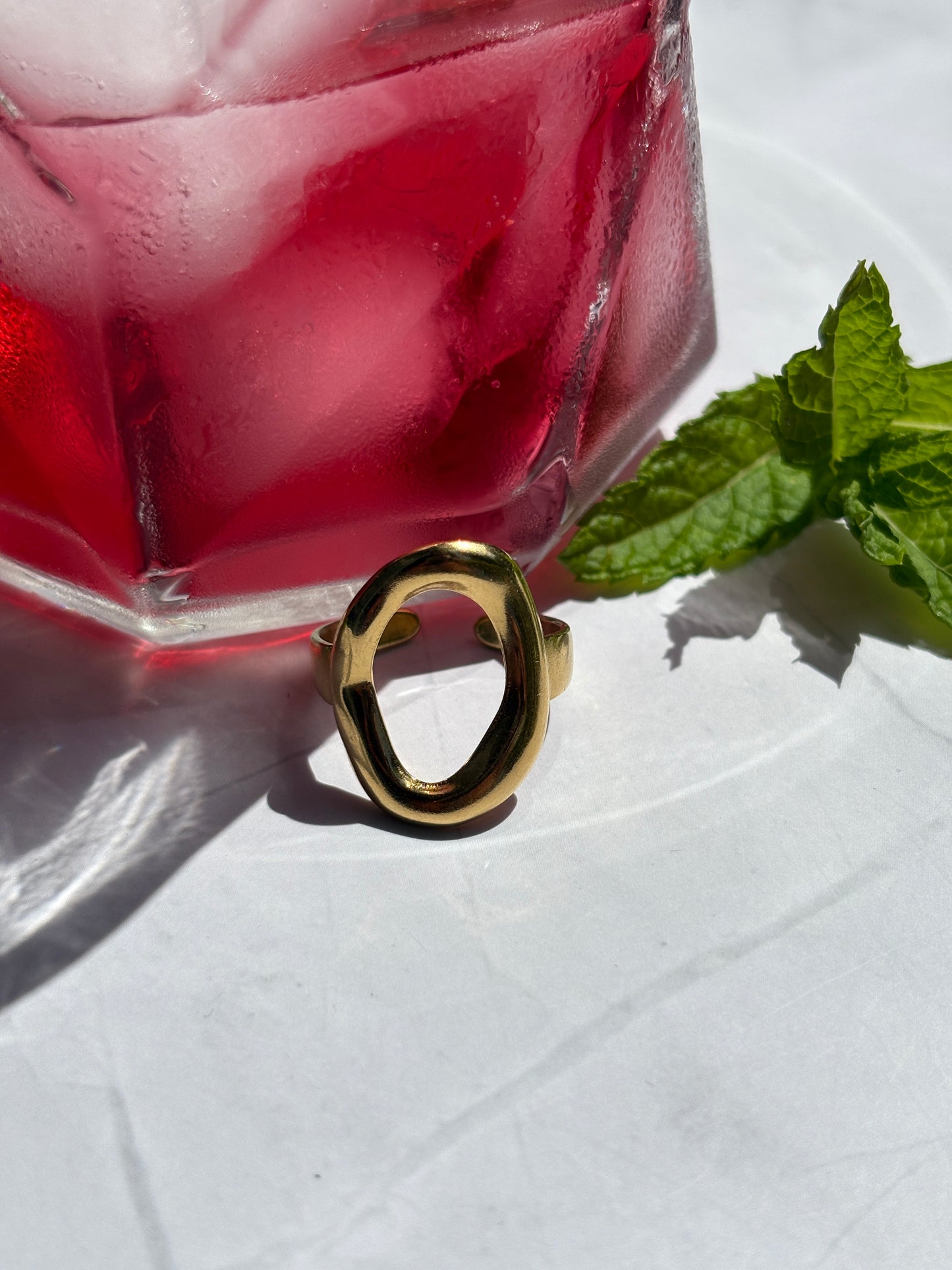 ✨ Statement-Ring mit organischer Form – 18K vergoldet ✨