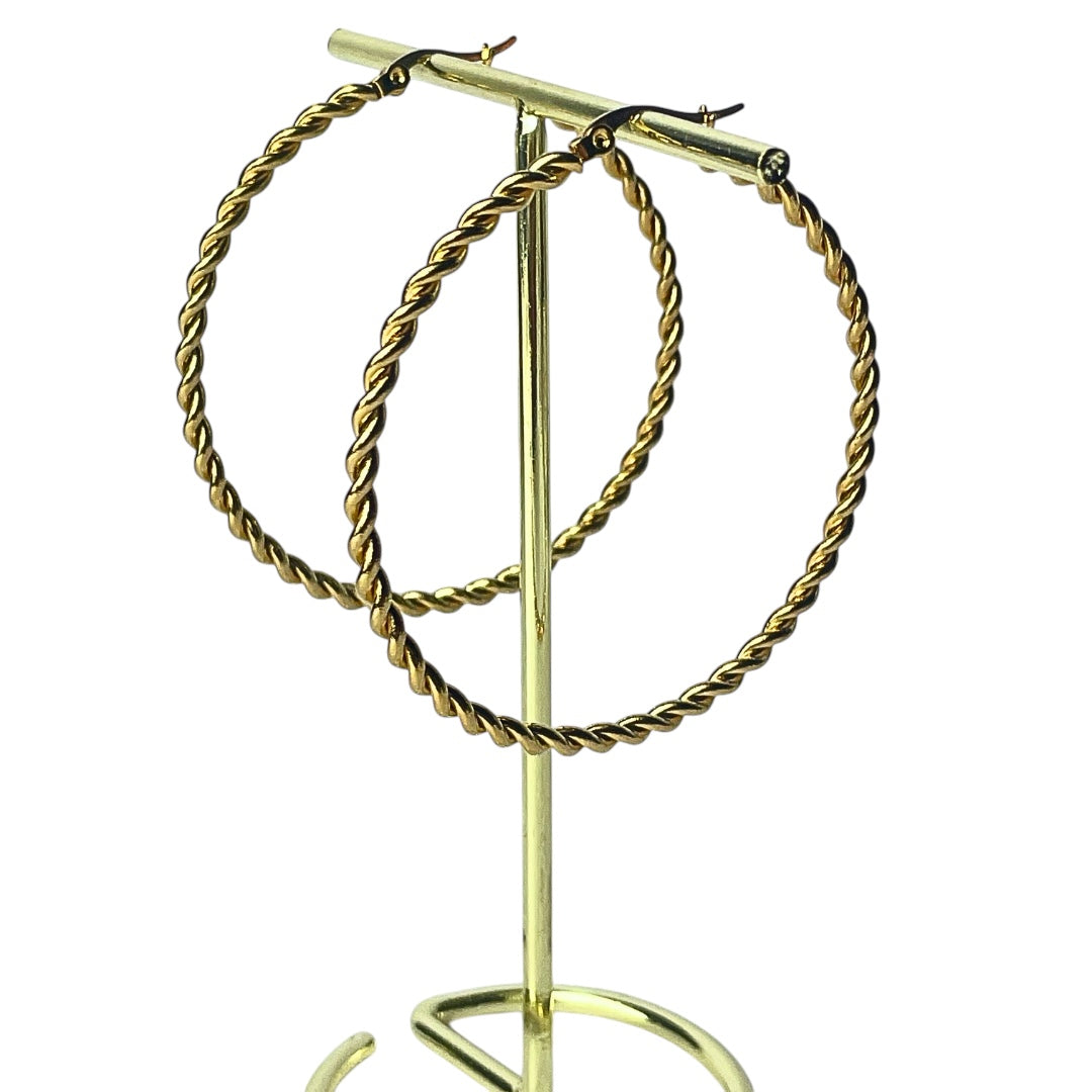 Twist Hoops